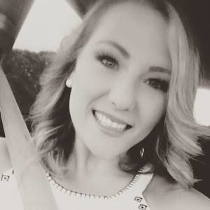 Meet your Posher, Kristen